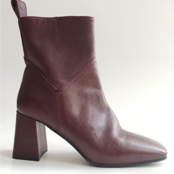 Napoleoni | Leather Wrapped Heeled Ankle Booties - Picture 2 of 15